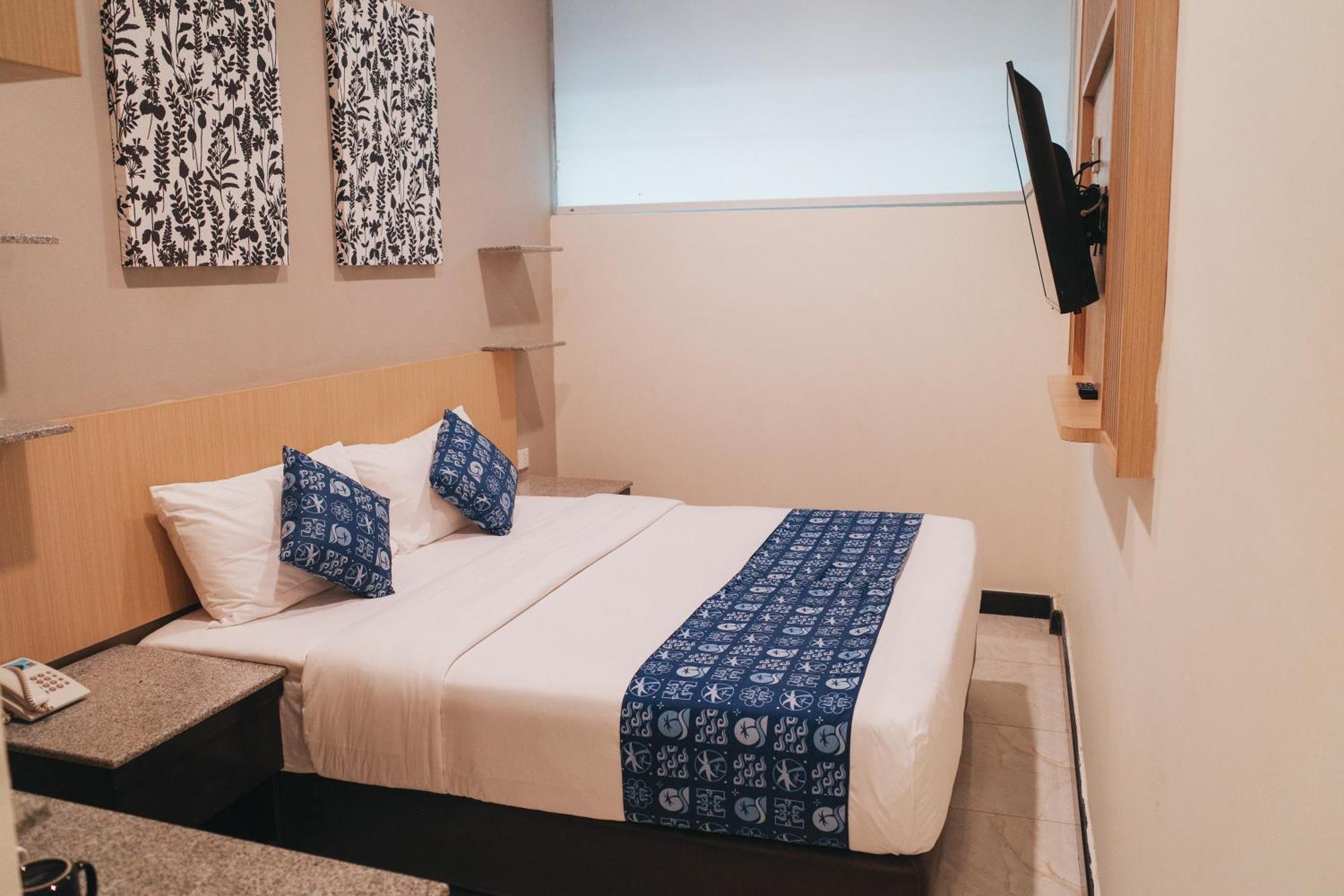 Batam Harbour Boutique Hotel&Spa Nagoya Chambre photo
