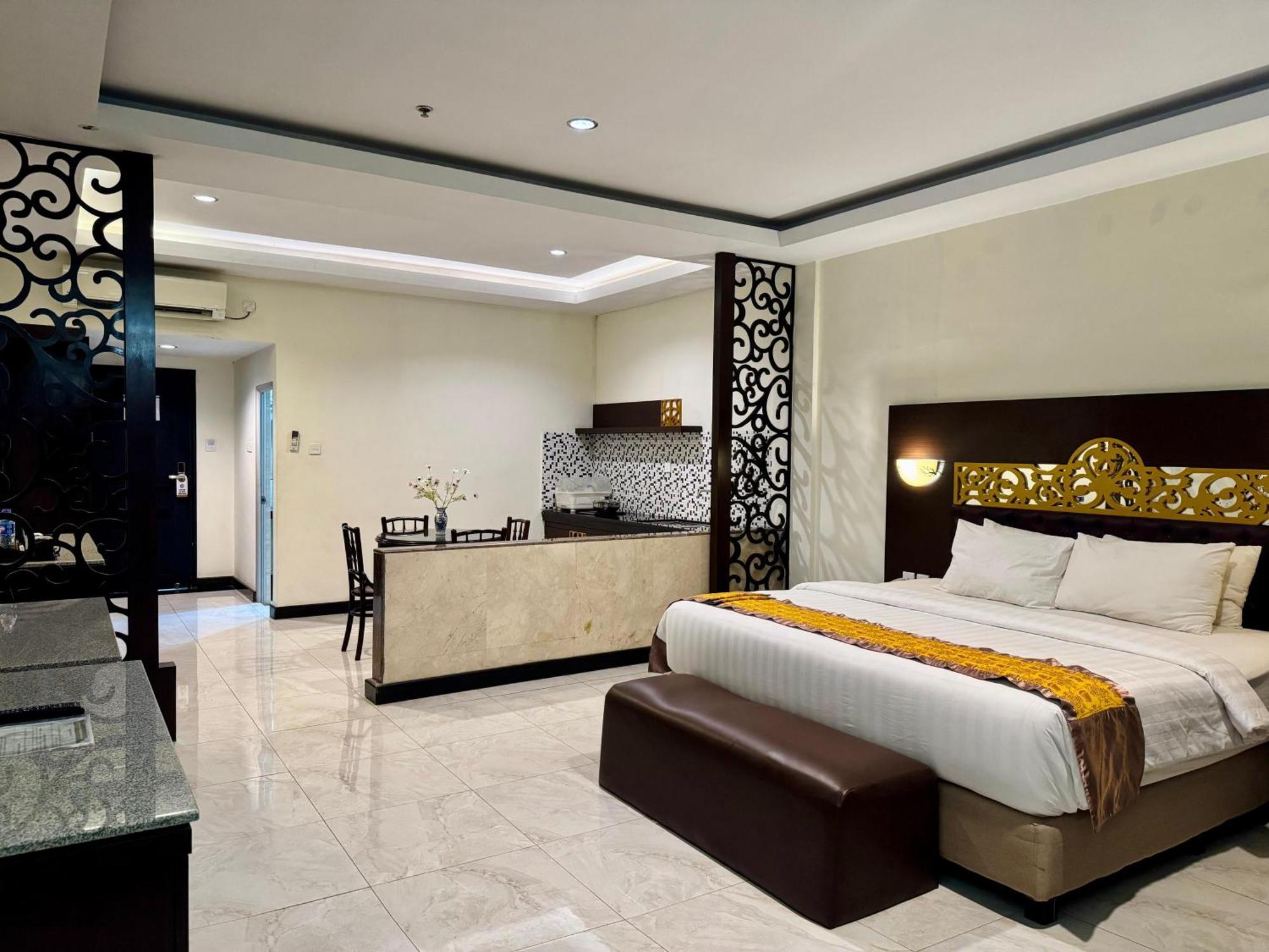 Batam Harbour Boutique Hotel&Spa Nagoya Chambre photo
