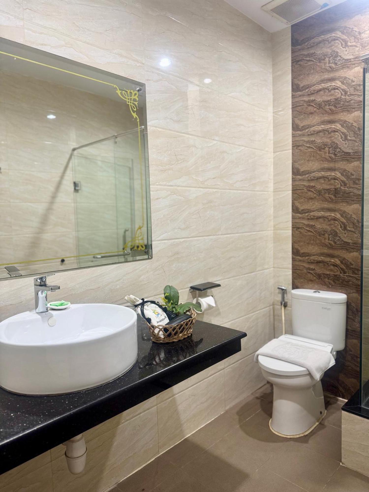 Batam Harbour Boutique Hotel&Spa Nagoya Chambre photo